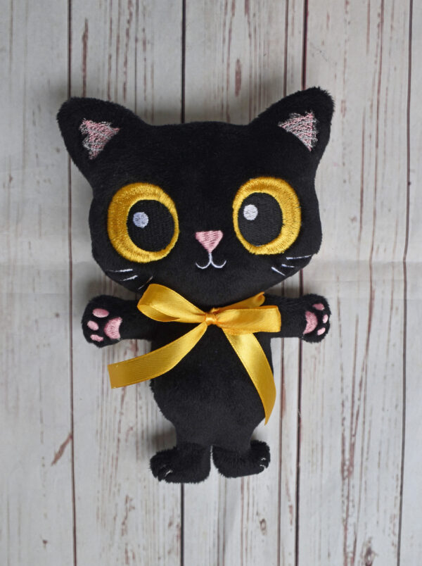 Kitty Stuffie ITH