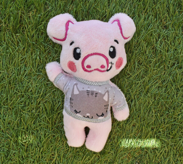 Piggy Pig in t-shirt Stuffie ITH