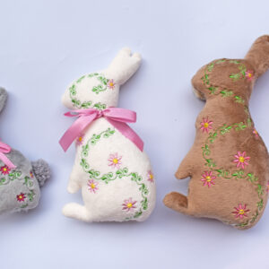 Floral Easter bunny ITH