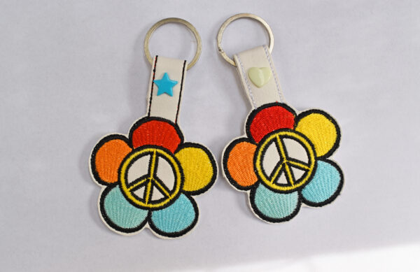 Peace Flower Sign Snap Tab