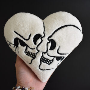 Love of skeleton Skull Stuffie
