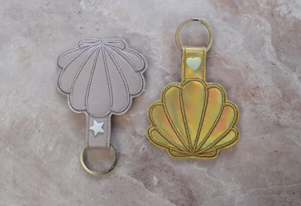shell Key Chain 4x4