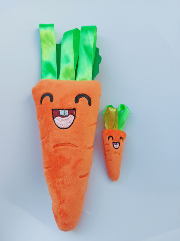Carrot Stuffie ITH