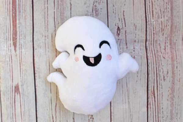 Ghost Stuffie ITH02