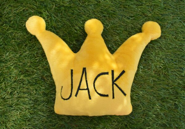Crown Stuffie ITH Embroidery , Machine Pattern, ITH Crown Stuffie, Instant dowload, ITH 5x7 , 6x10, 7x12, 8x12